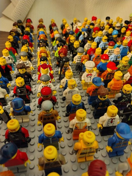 Лего фигури Lego