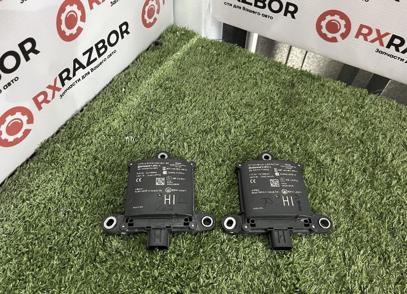 Датчик слепых зон Toyota Highlander 2014/2019