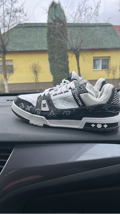 Lv trainer marimea 44
