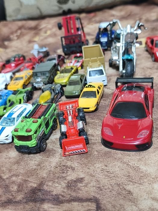Продават се всички за 20 евро