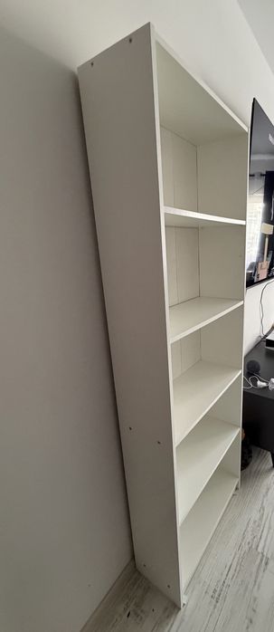 Vand biblioteca 5 rafturi