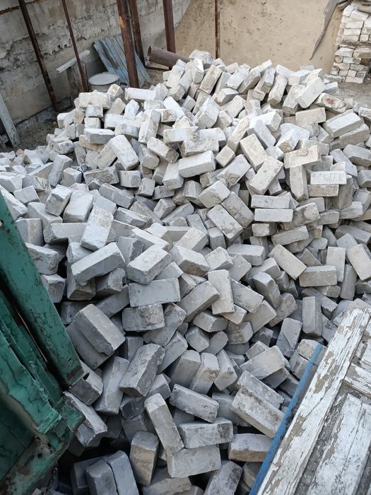 Продам силикатный кирпич: 90 тг. - Облицовочные кирпичи Семей на Olx