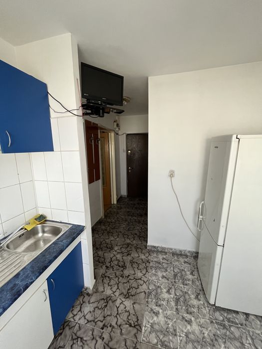 Garsoniera de inchiriat