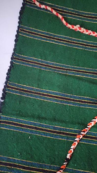 Вълнена престилка и торбичка в етно стил