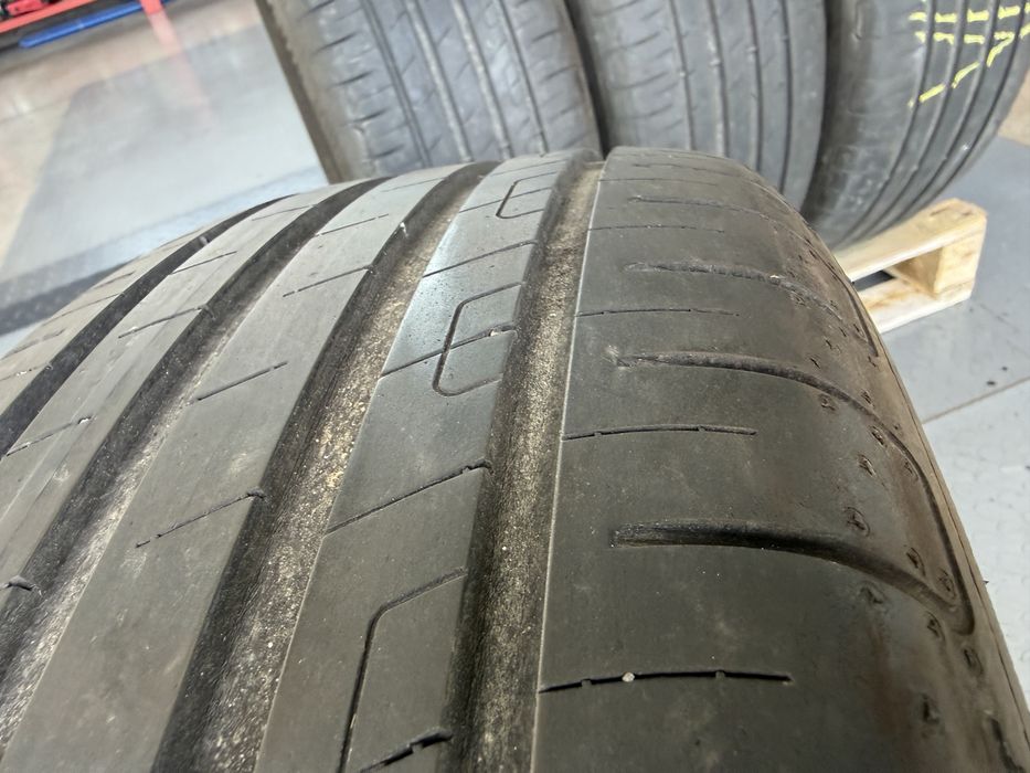 4бр. ОТЛИЧНИ Летни Гуми С Борд 215/55R/17 -GOODYEAR- DOT:1020- 6.6мм.+5.3мм. *120€ за 4бр.*
