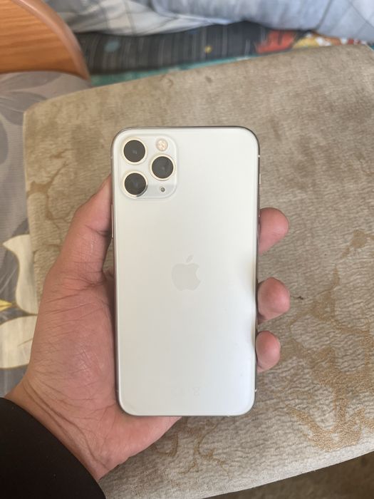 Продам Айфон 11про