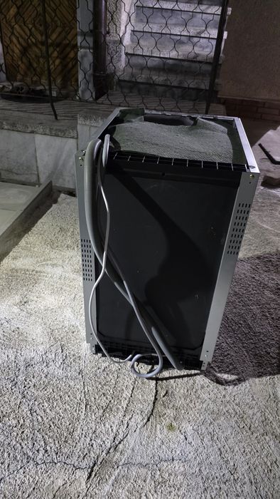 Продавам съдомиялна за вграждане Arielli