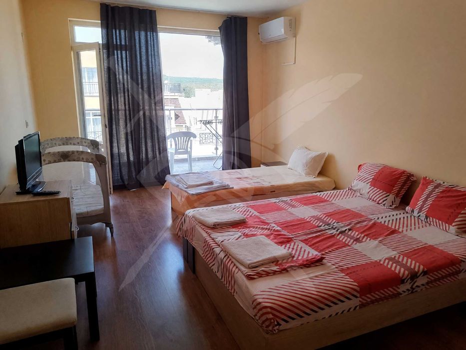 Продава се Двустаен апартамент в Приморско - 77 кв.м за 1091 €/кв.м - Снимка #2
