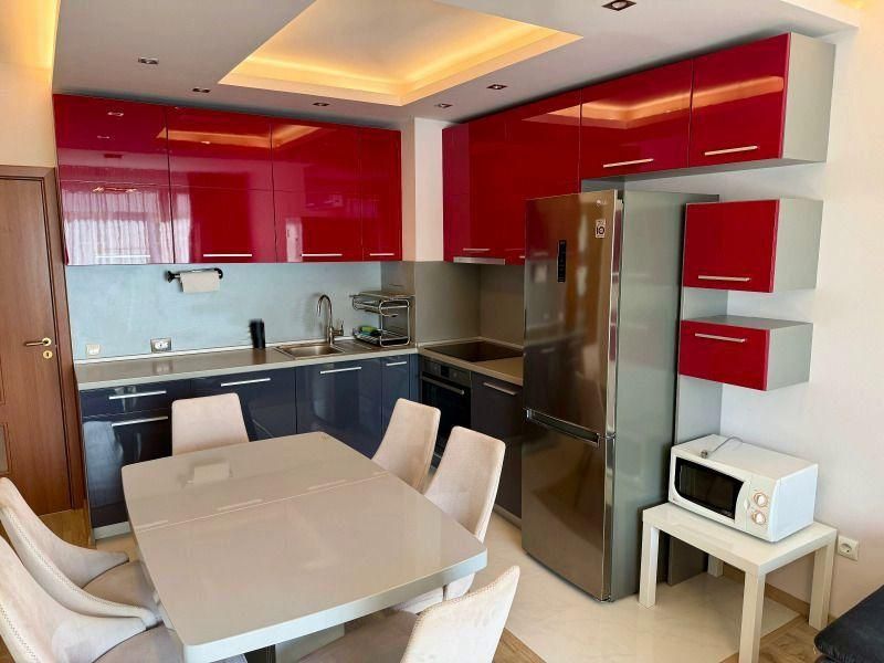 Дава се под наем Тристаен апартамент в София, Дружба 2 - 76 кв.м за 800 € - Снимка #2