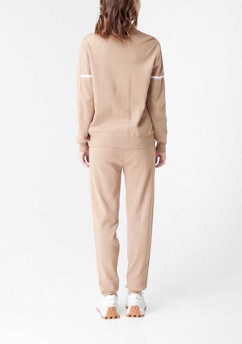 Костюм новый,  стандарт