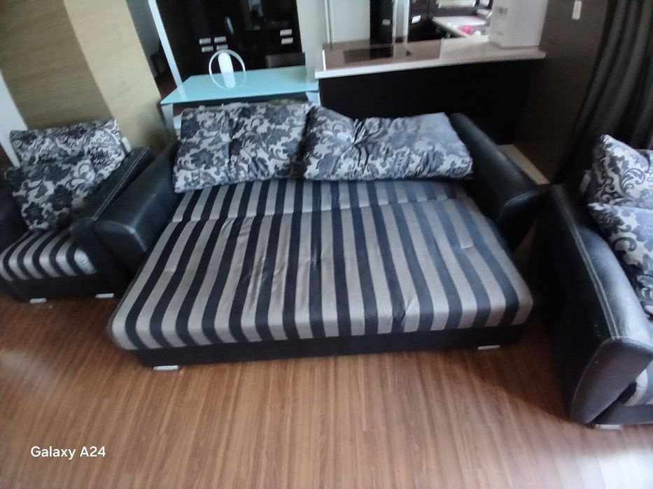 Продам мягкий уголок