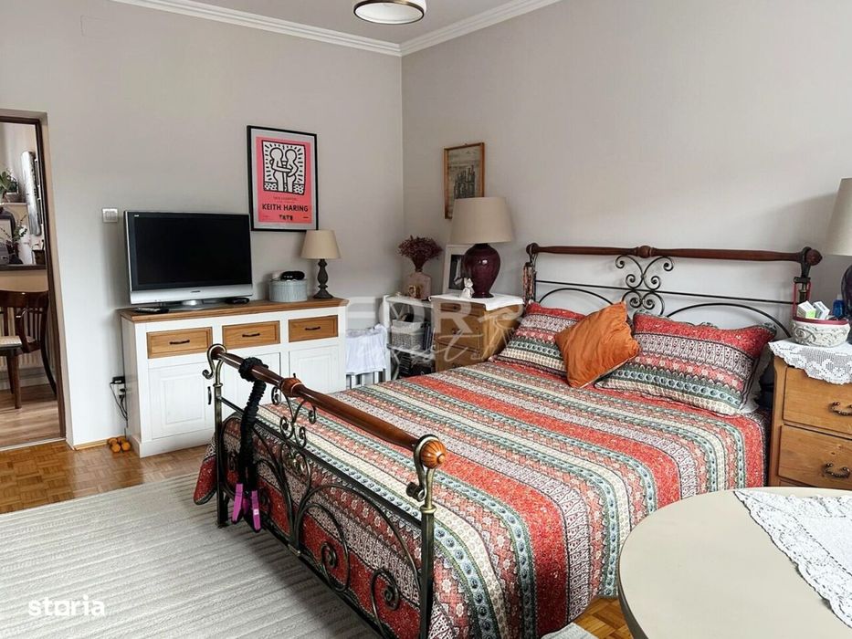 Apartament 3 camere de vanzare, la casa, zona Magheru