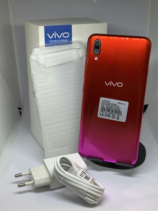 Смартфон Vivo Y93 Red