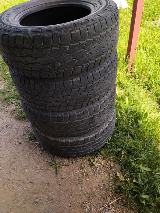 Продам колеса 265/65 R17
