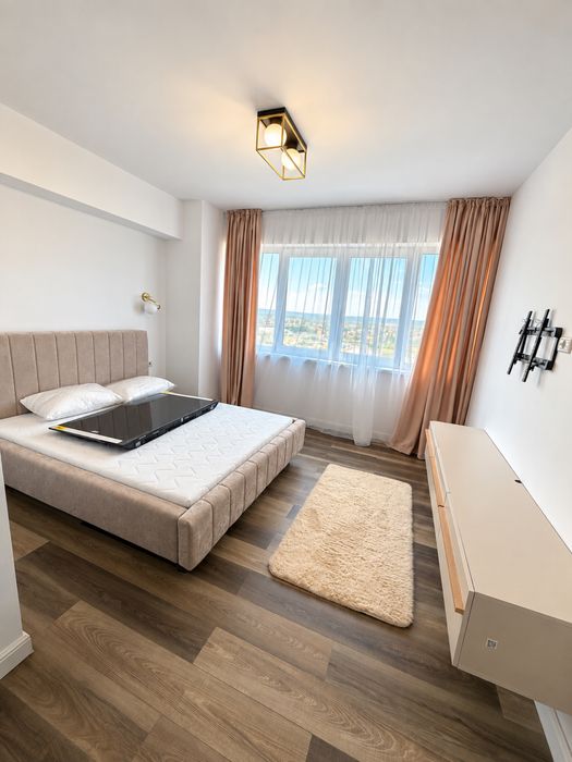Apartament de vânzare in Craiova 93mp /Etaj 7/ langa mall Promenada