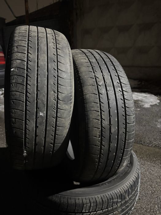 Продам yokohama 215/55/17