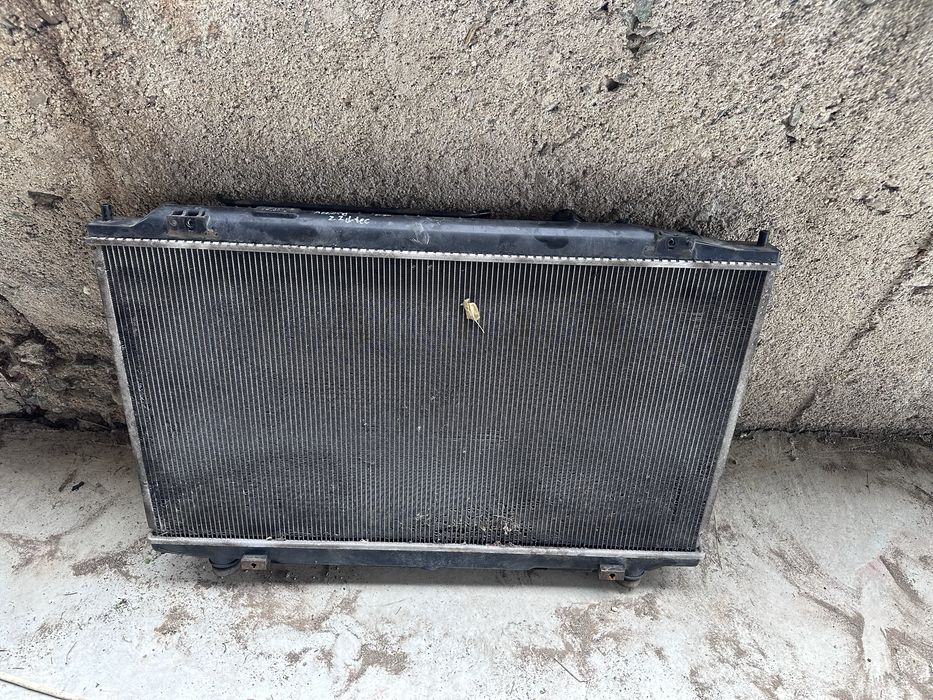 Воден радиатор с перки Акорд 8 2.2 дизел