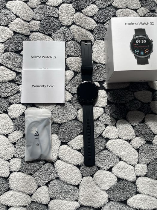 Продавам realme Watch S2