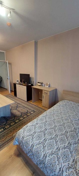 Дава се под наем Двустаен апартамент в София, Студентски град - 48 кв.м за 561 € - Снимка #2