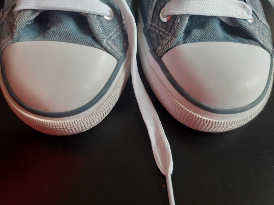 Кецове Reebok hi strap, Кецове Fila