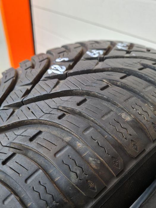 Зимни гуми 2 броя BFGOODRICH Gforce Winter2 185 65 R15 дот 2220