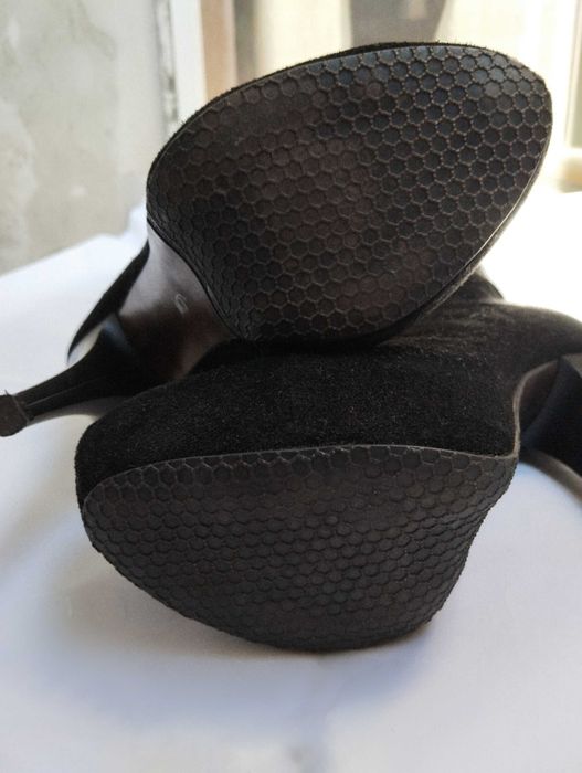 Дамски бутикови боти на ток, с платформa