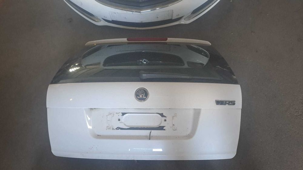 Hayon cu luneta - culoare alb pentru Skoda Octavia 2 Break 2005 - 2012
