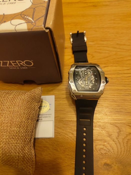 Ceas barbatesc ZZero nou in cutie