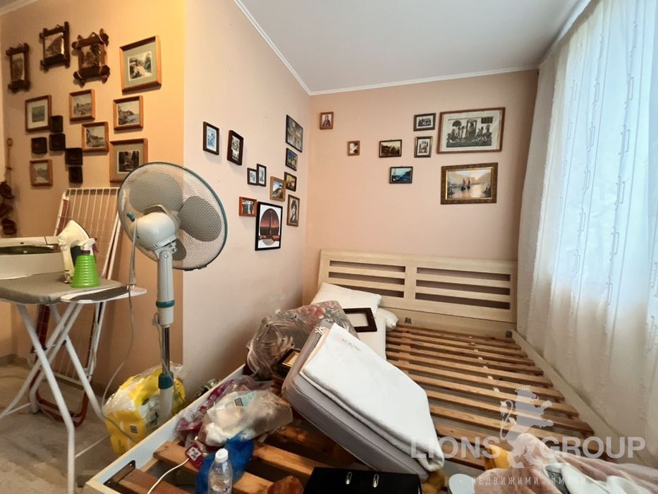 Продава се Тристаен апартамент в Варна, Левски - 110 кв.м за 1104 €/кв.м - Снимка #10