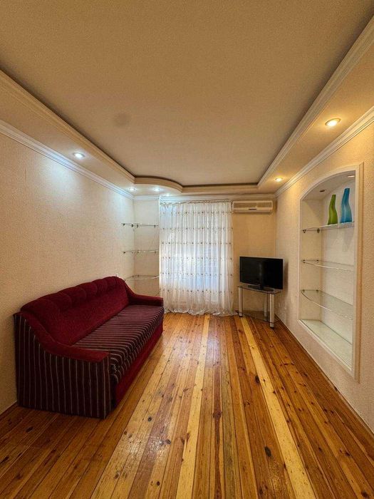 Сдам евро квартиру на Ойбек