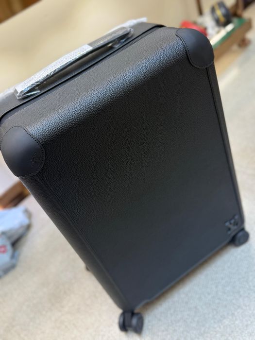 Новый чемодан, на ручной кладь