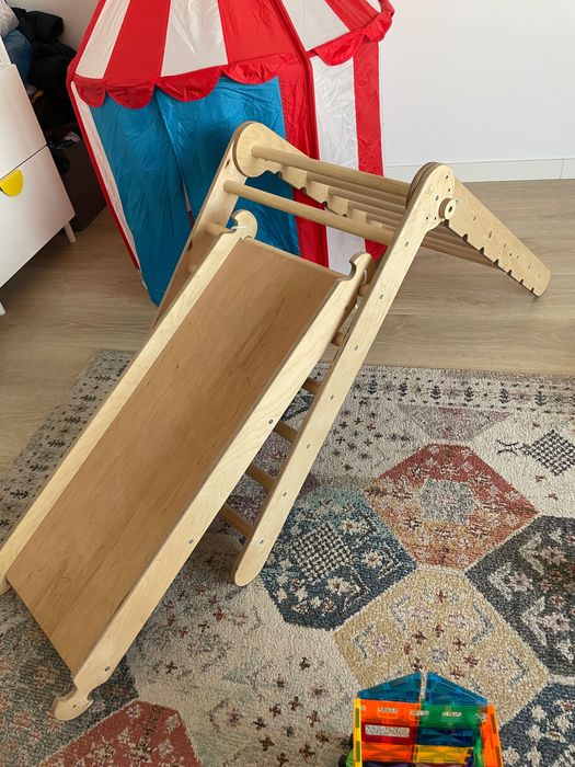 Ansamblu de cățărare montessori