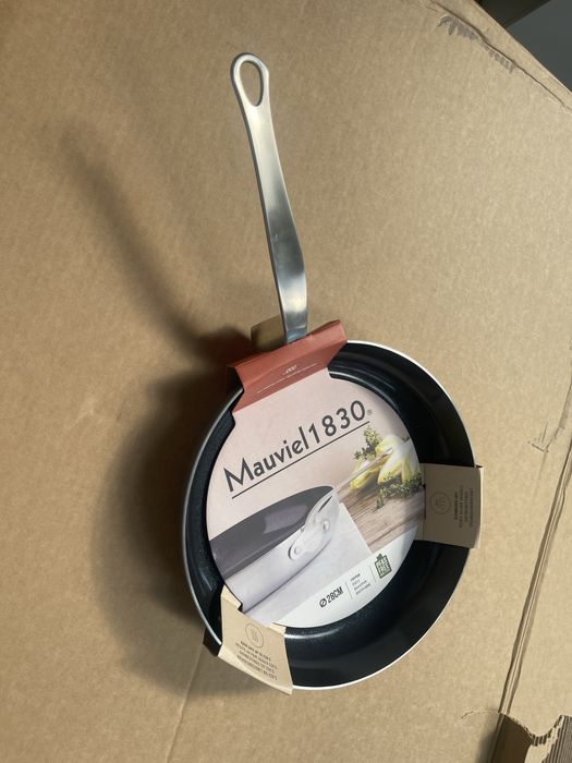 Tigaie profesionala antiaderentă ECLIPSE 28 cm, Mauviel 1830