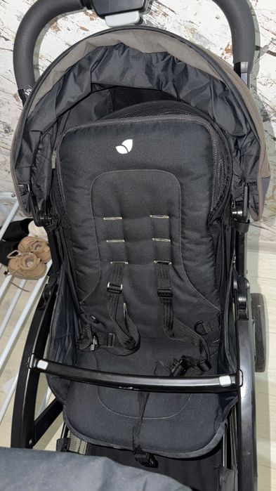 Коляска для двойни