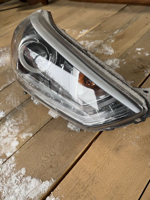 Правая фара крета