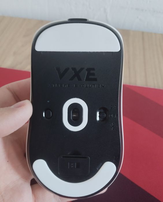 Vxe r1 se+ mouse