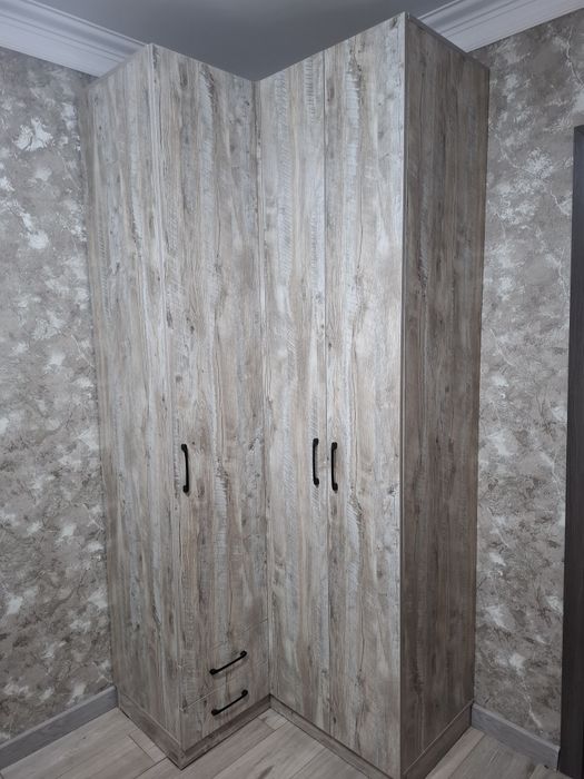 Шкаф продам 20000