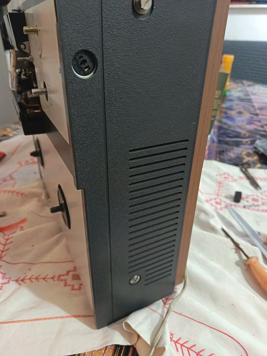 Magnetofon german  UHER742 l