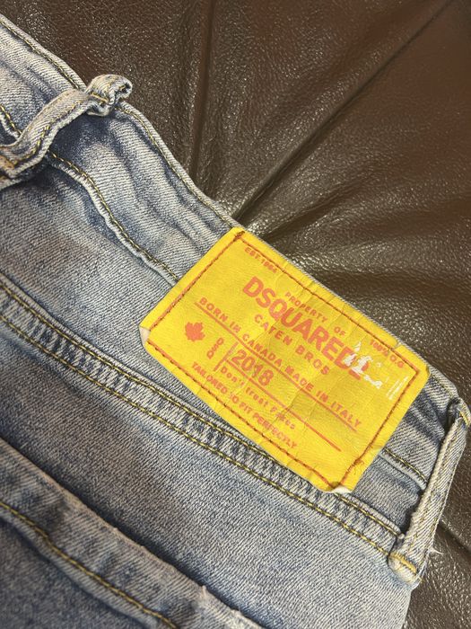 Дънки dsquared2.