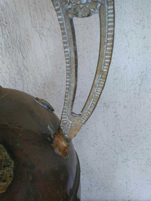 Продавам огромна Френска Барокова медна ваза Рококо