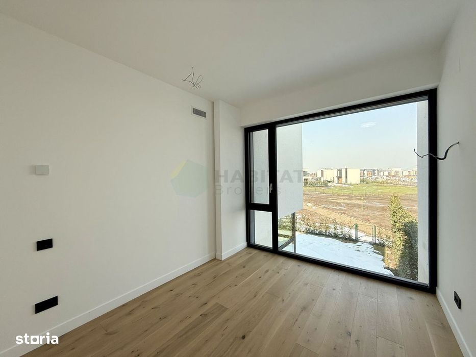 Vila tip duplex in Amber Forest, langa padure