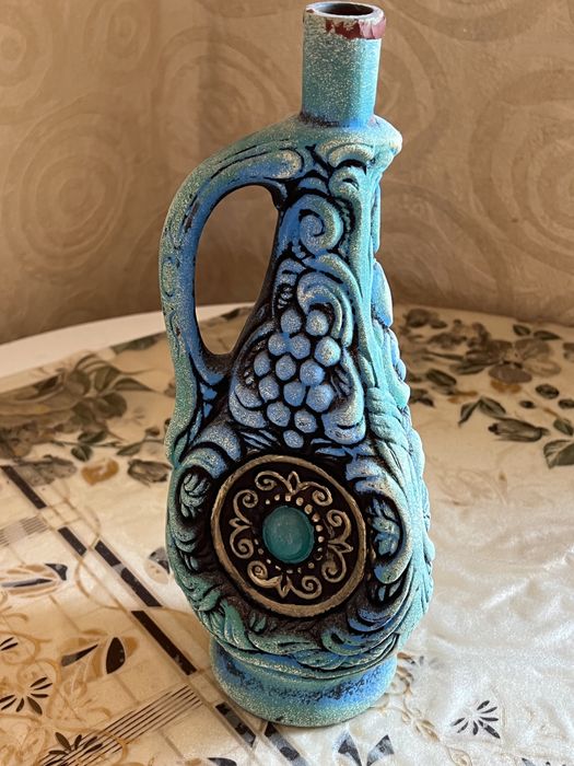 Вазы разной формы.