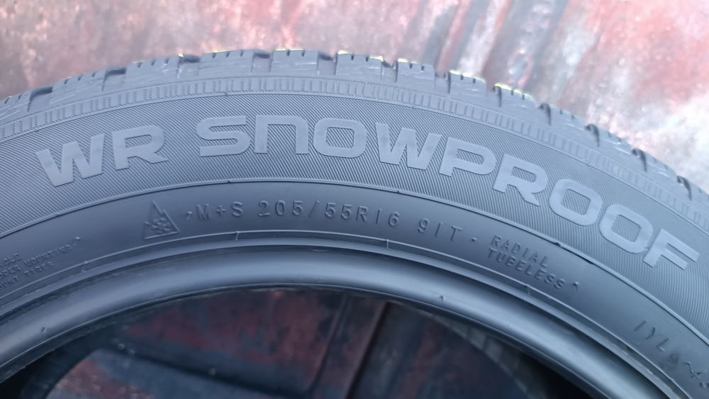 205/55/16 Nokian