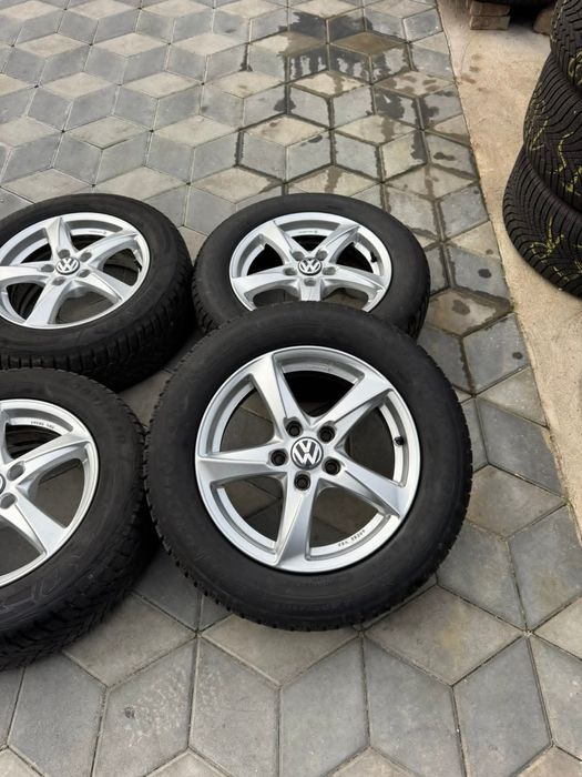 Vând jante de vw m+s cu anvelope