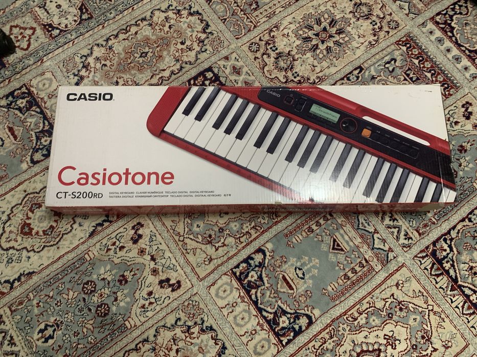 Синтезатор Casio Casiotone CT-S200 Срочноо