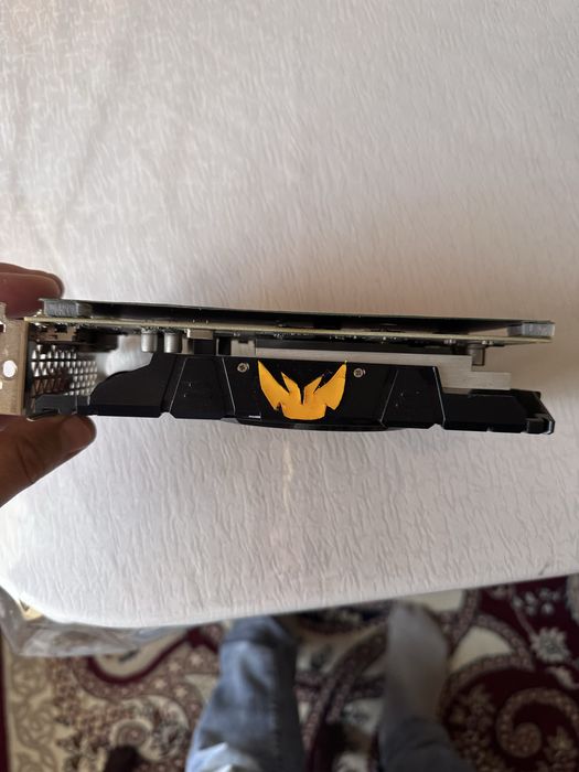 AXLE GTX 1050 TI 4 gb GDDR 5 128 BIT