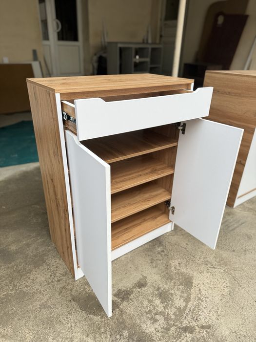 Polka.oyoq kiyim shkaf.obuvnitsa