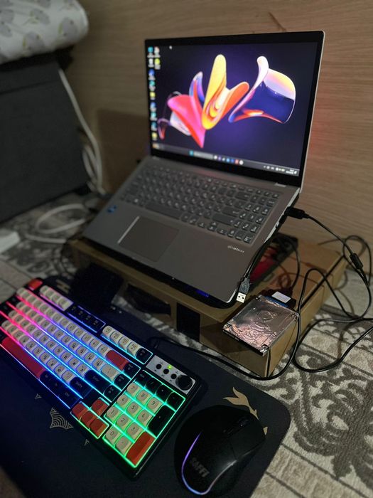 Ноутбук ASUS Vivobook