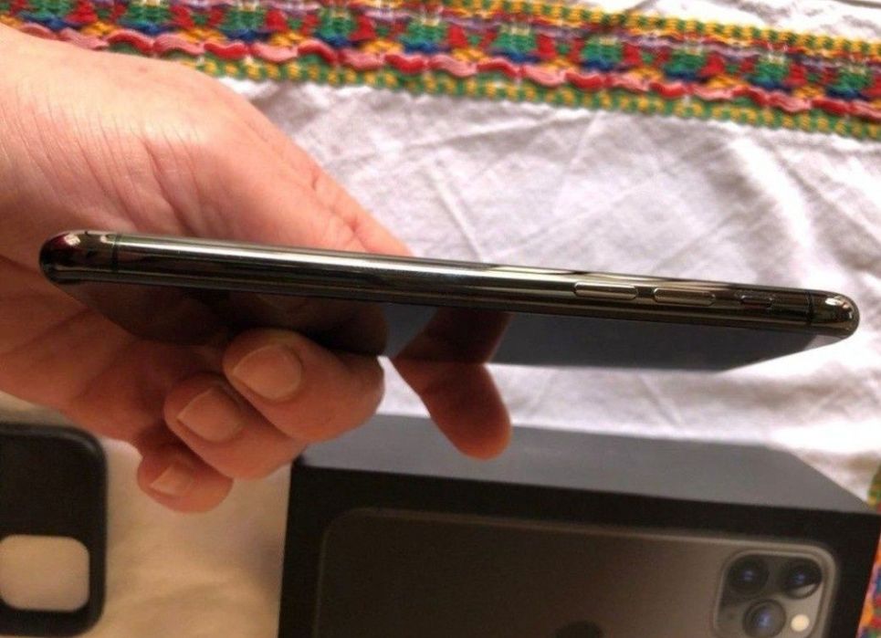 11 pro, primul proprietar, stare 10/10