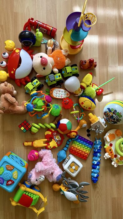Продам Детские игрушки